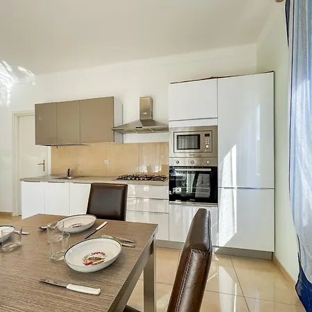 Meridiana Daire Sanremo