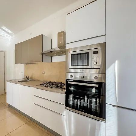 Meridiana Apartman *